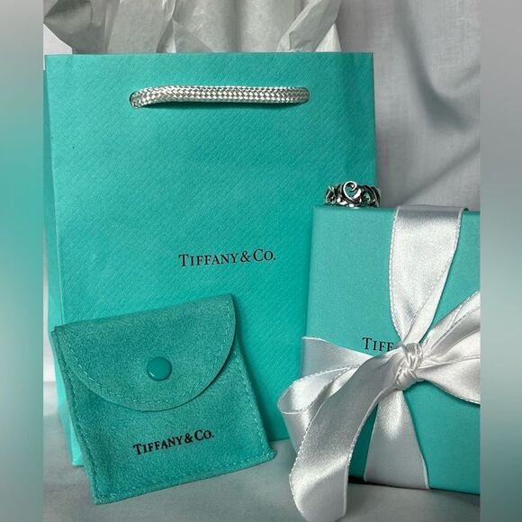 Tiffany & Co Paloma Picasso Triple Loving Heart Ring - Silver - Sz 5.5 - RETIRED - Picture 3 of 16